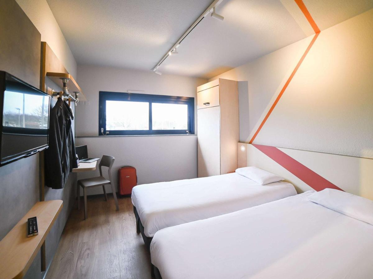Ibis Budget Site Du Futuroscope Chasseneuil-du-Poitou Εξωτερικό φωτογραφία